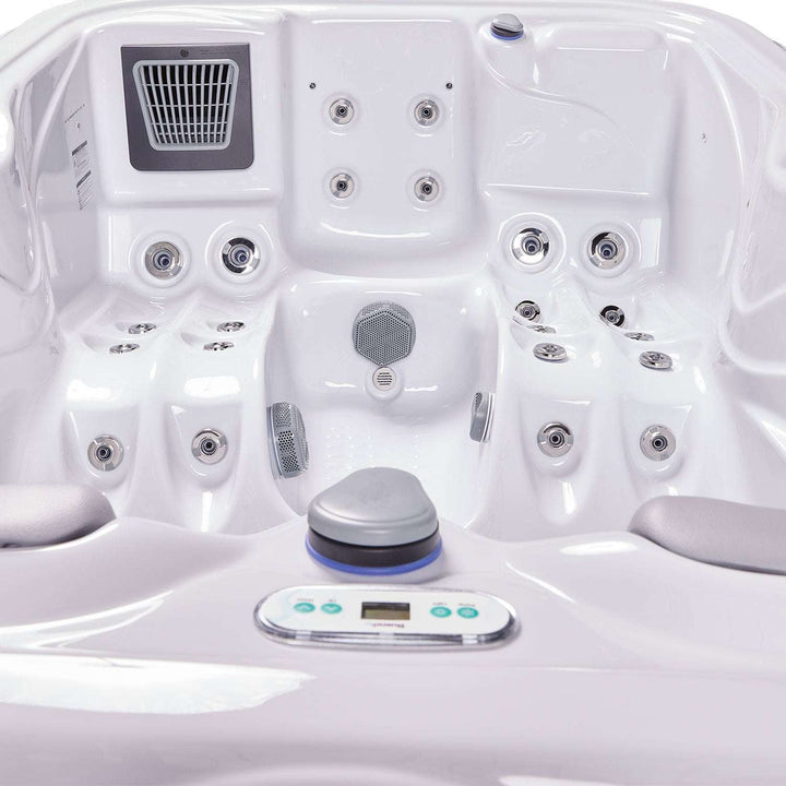Buenospa Atlanta hot tub - neck and shoulder jet detail