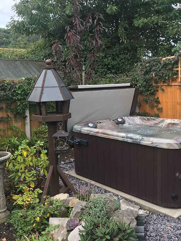 Quattro — 4-Person Spa