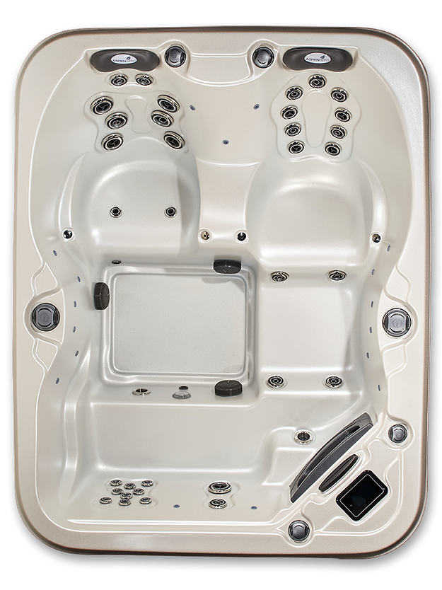 Quattro — 4-Person Spa